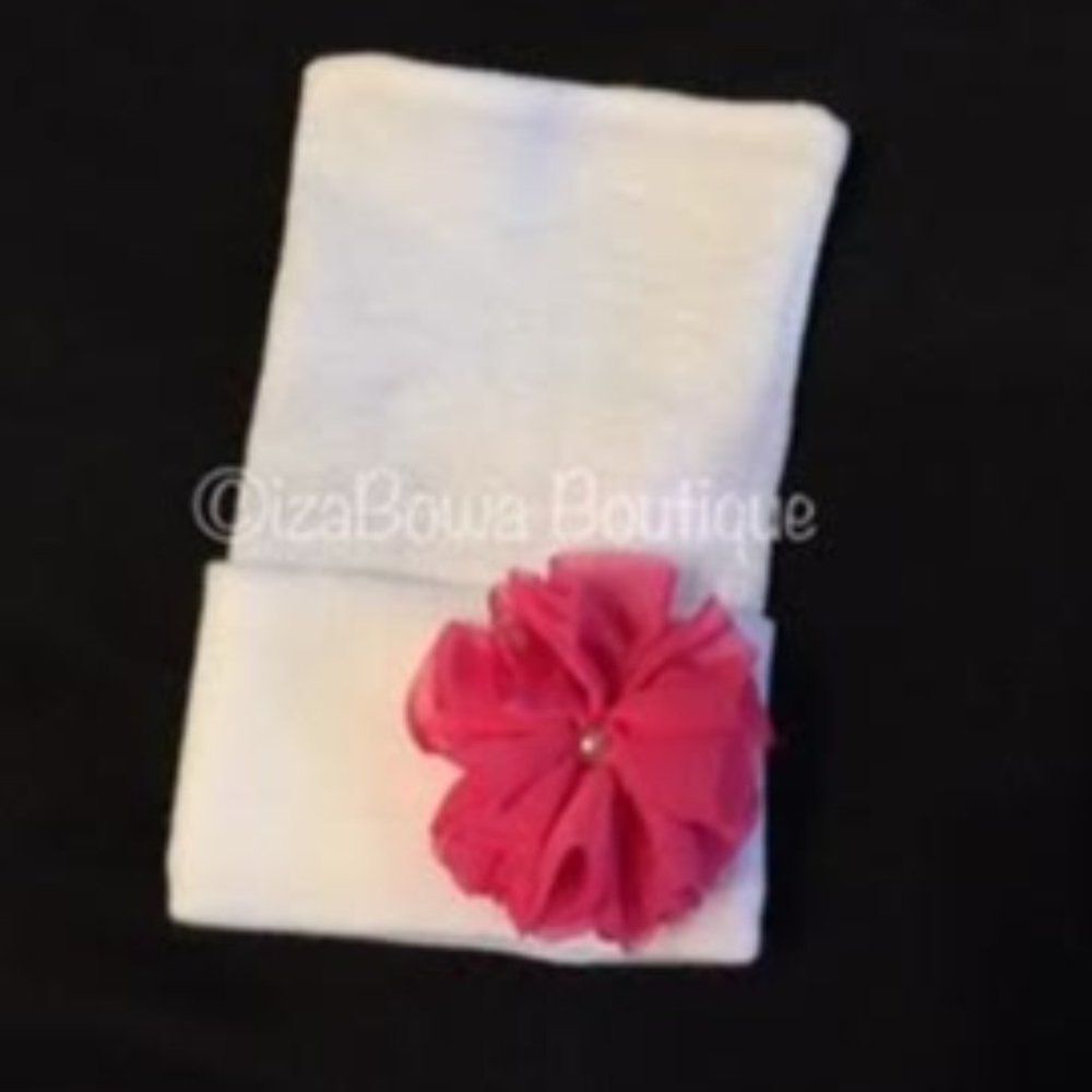 White Newborn Hat with Pink Flower    NB370   Handmade Boutique